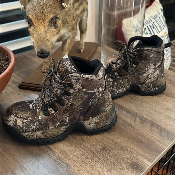 Boys RedHead Camouflage Outdoor Boots - Picture 4 of 8